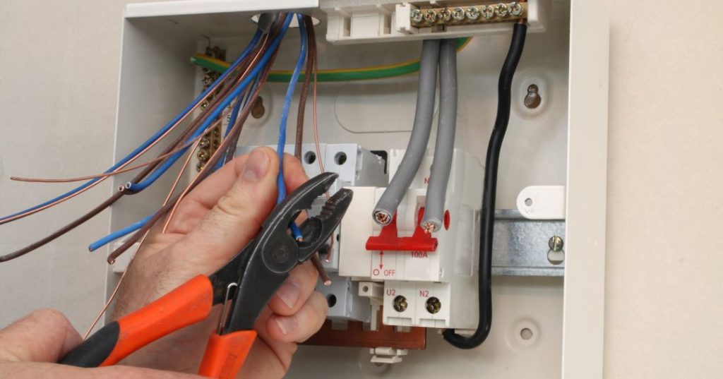 Circuitos e fiações elétricas em Teresina